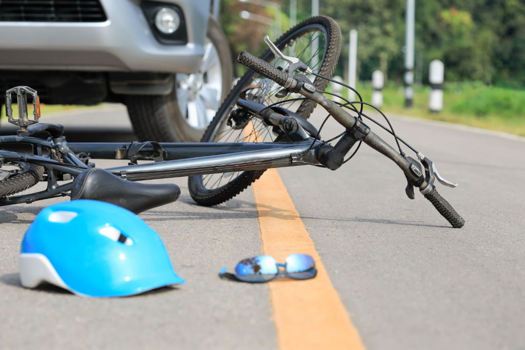 incidente stradale in bicicletta risarcimenti con cinque giorni opedale